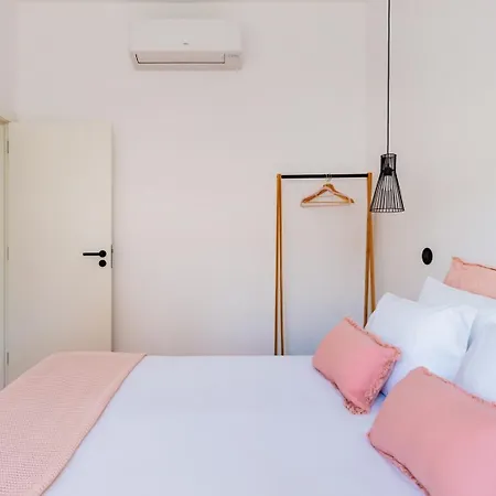 Urban Haven A 2br Modern Retreat Daire