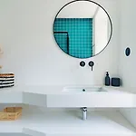 Urban Haven A 2br Modern Retreat * Lisbona