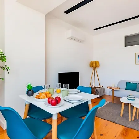 Urban Haven A 2br Modern Retreat Appartement Lisboa