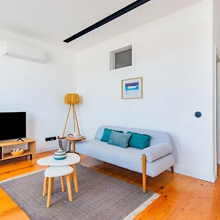 Urban Haven A 2br Modern Retreat * Lisbon