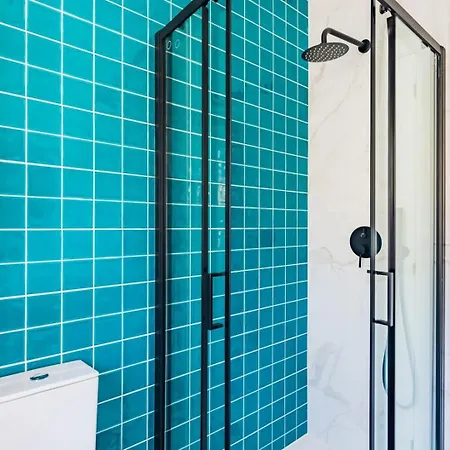 Διαμέρισμα Urban Haven A 2br Modern Retreat *