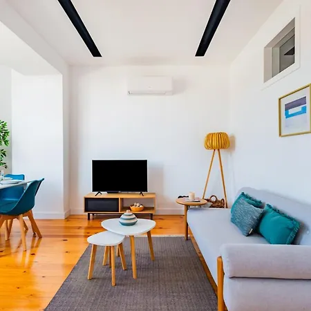 Apartment Urban Haven A 2br Modern Retreat